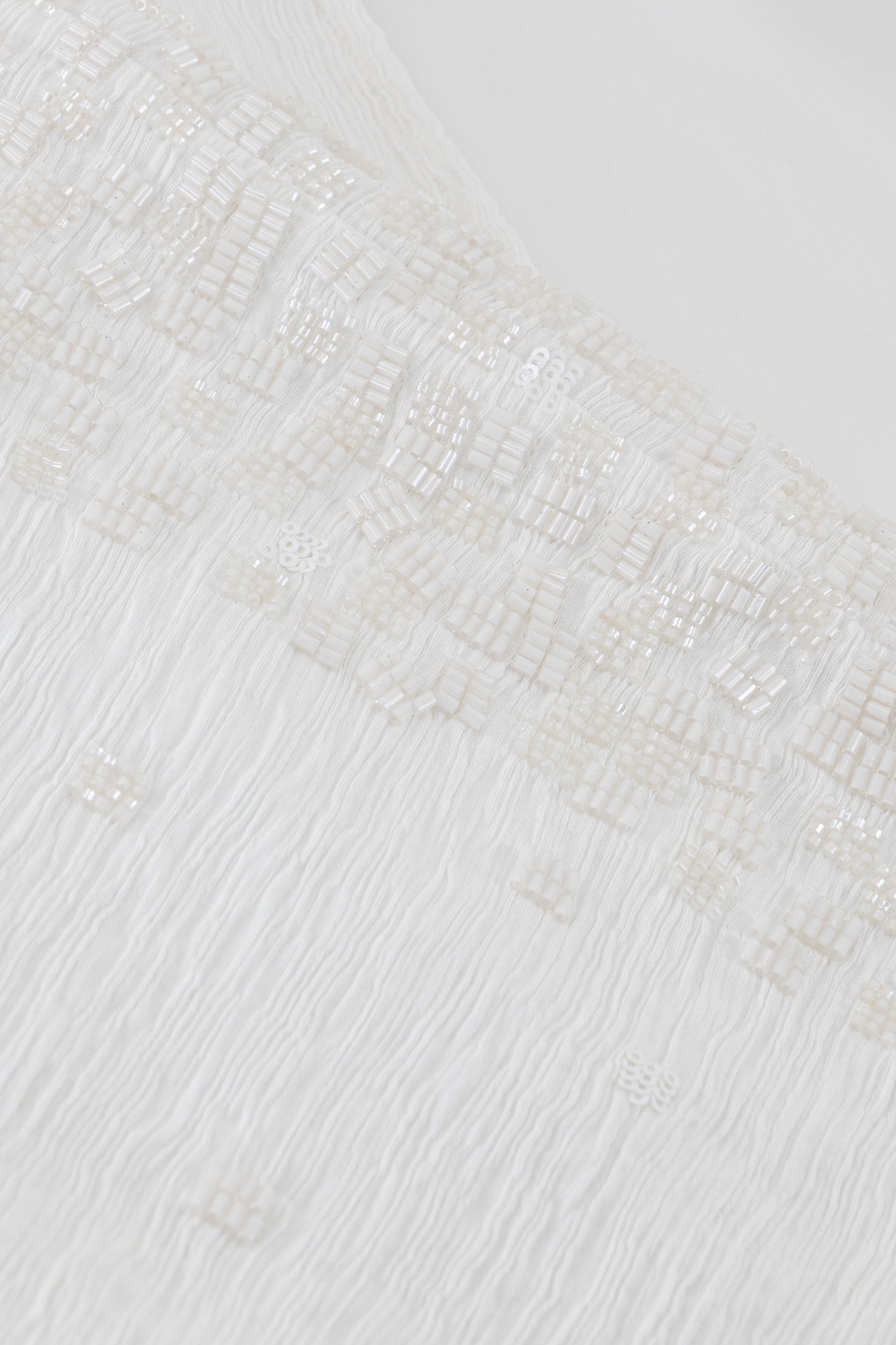 TEXTURE EMBROIDERED SET